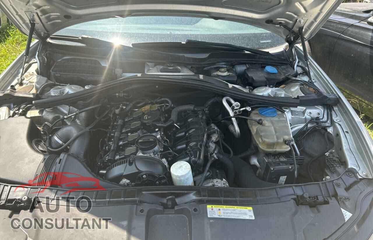 AUDI A6 2014 - WAUGFAFC4EN024121