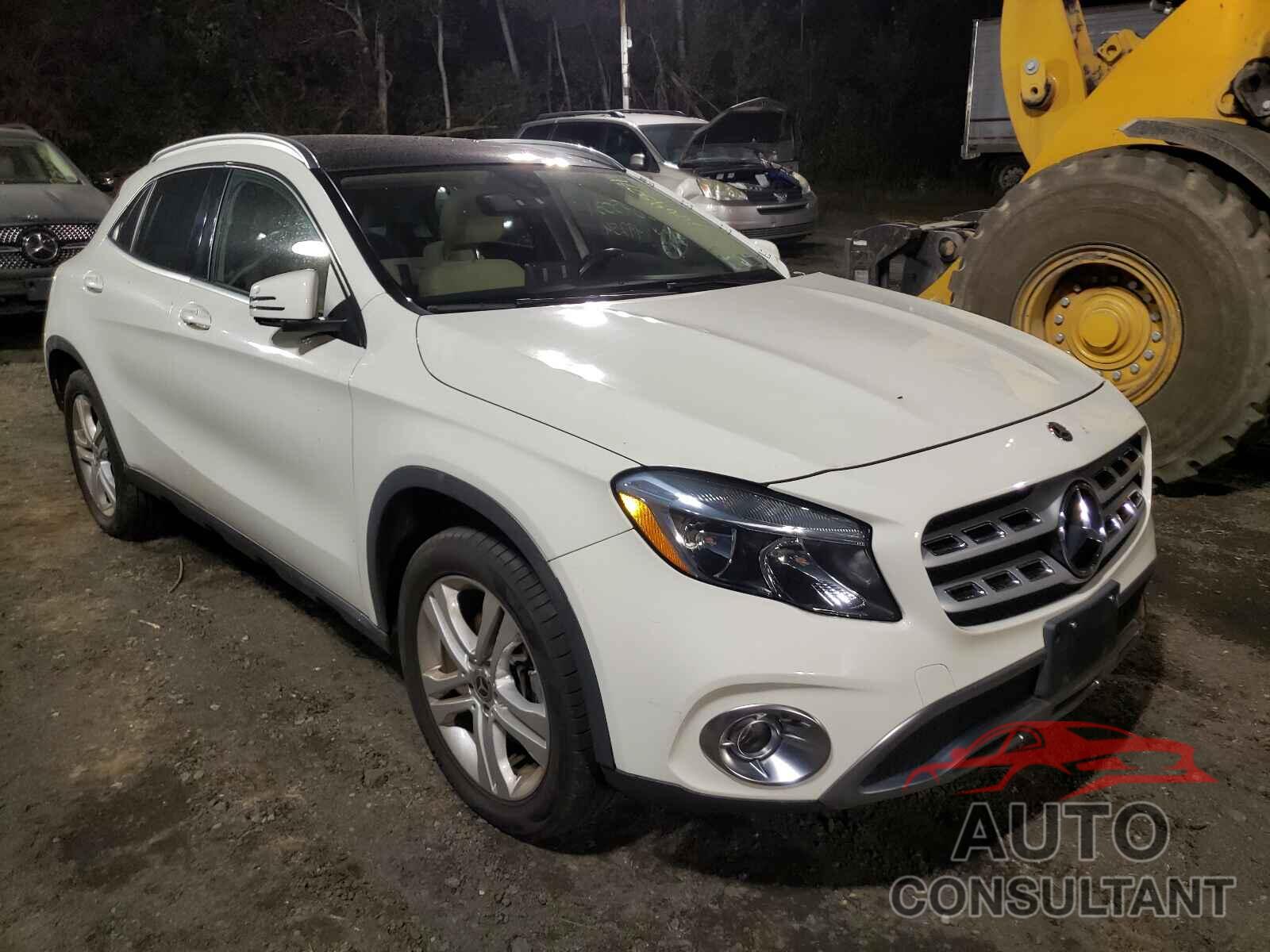 MERCEDES-BENZ GLA-CLASS 2018 - WDCTG4GB5JJ419510