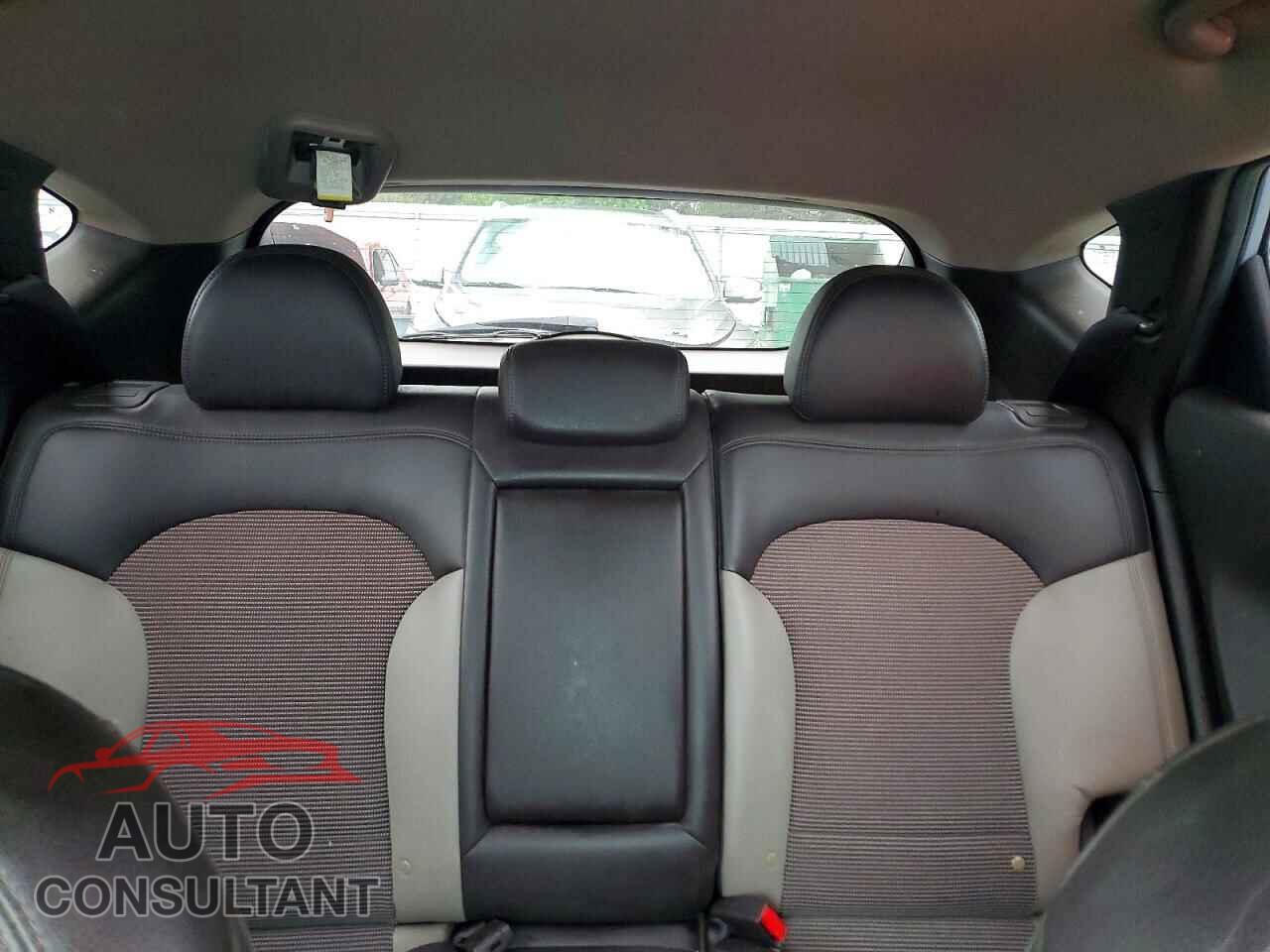 HYUNDAI TUCSON 2012 - KM8JUCAC9CU417063