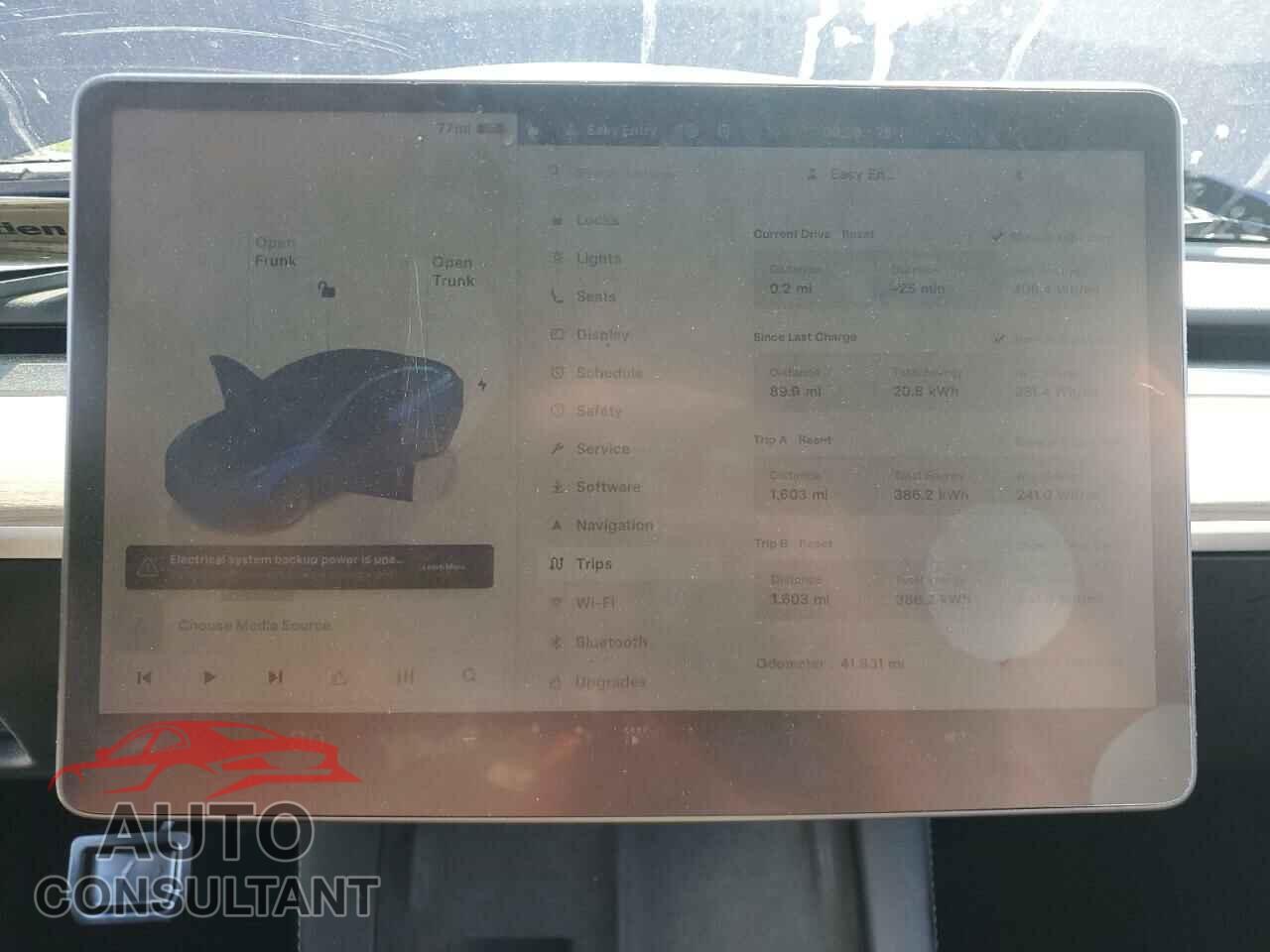 TESLA MODEL 3 2023 - 5YJ3E1EA3PF436083