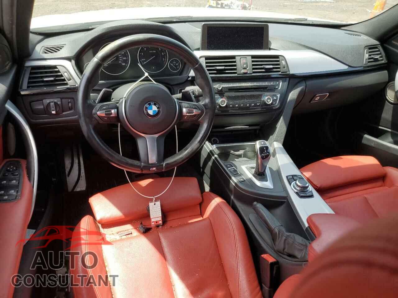 BMW 1 SERIES 2013 - WBA3F9C51DF484476