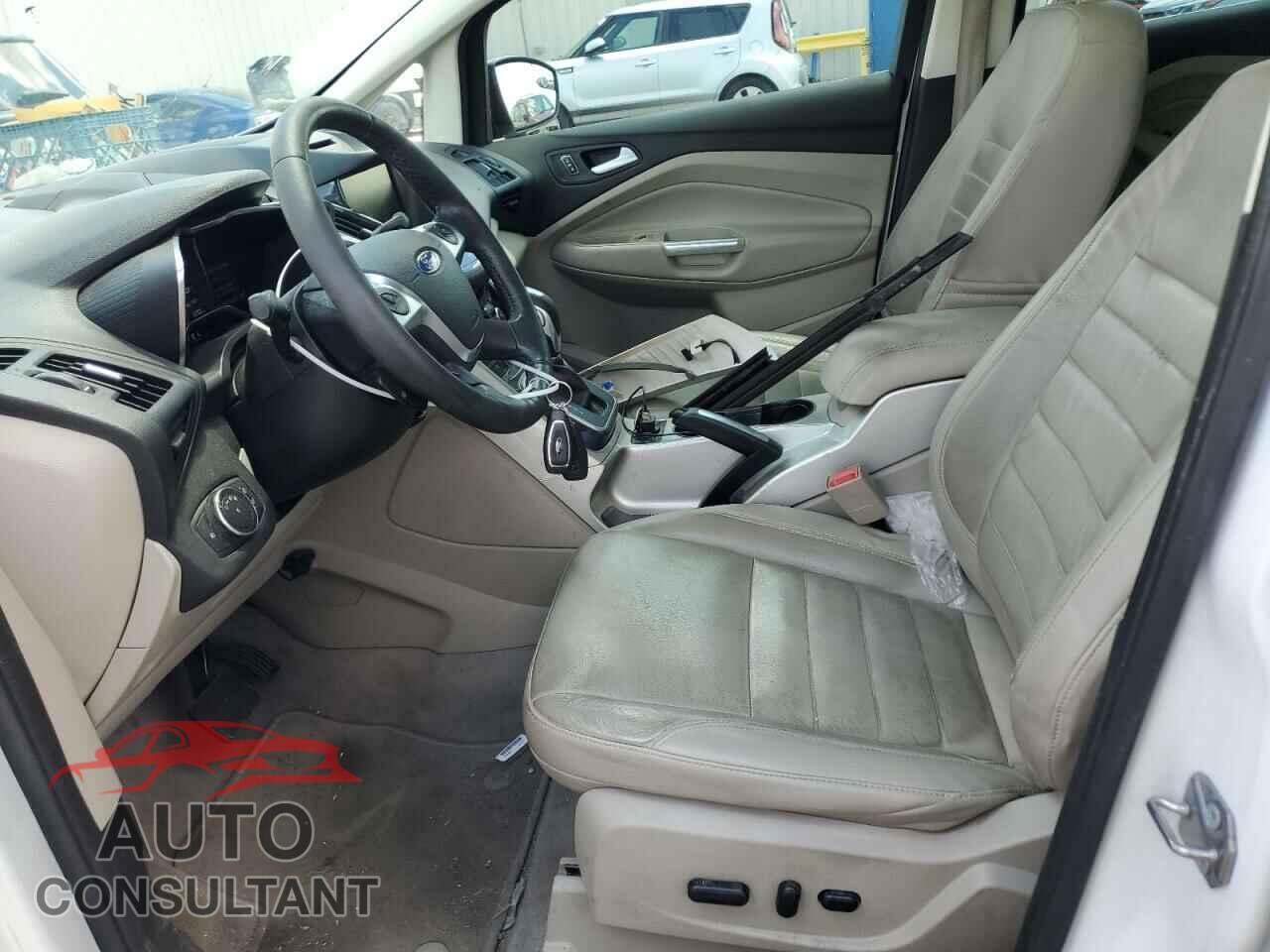 FORD CMAX 2015 - 1FADP5BU3FL105431
