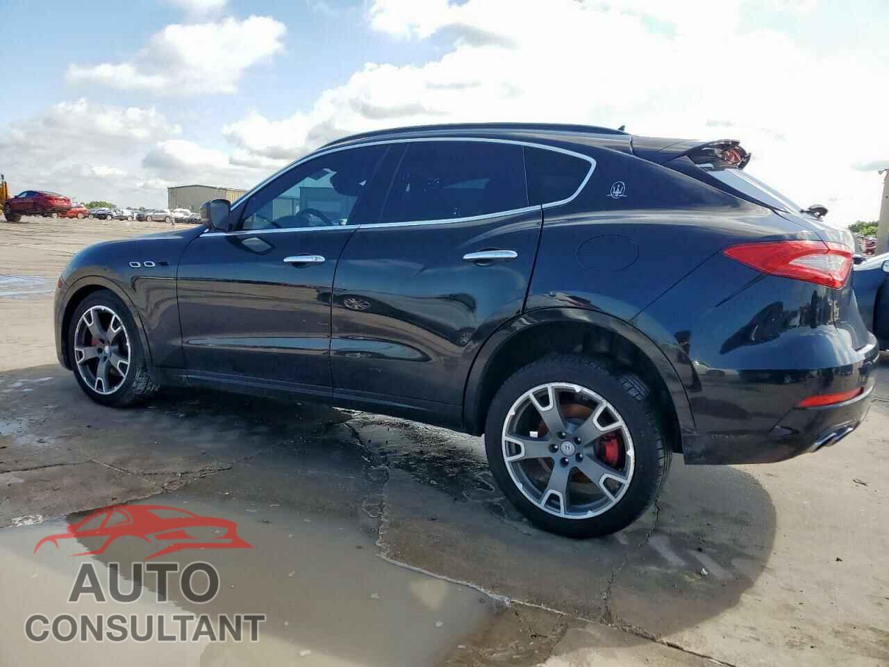 MASERATI ALL MODELS 2017 - ZN661XUS8HX234903