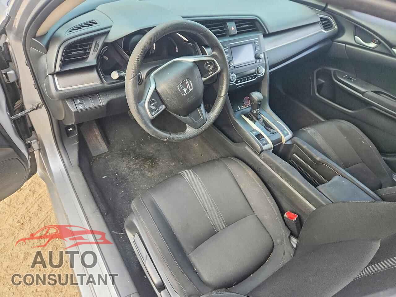 HONDA CIVIC 2017 - 19XFC2F57HE033919