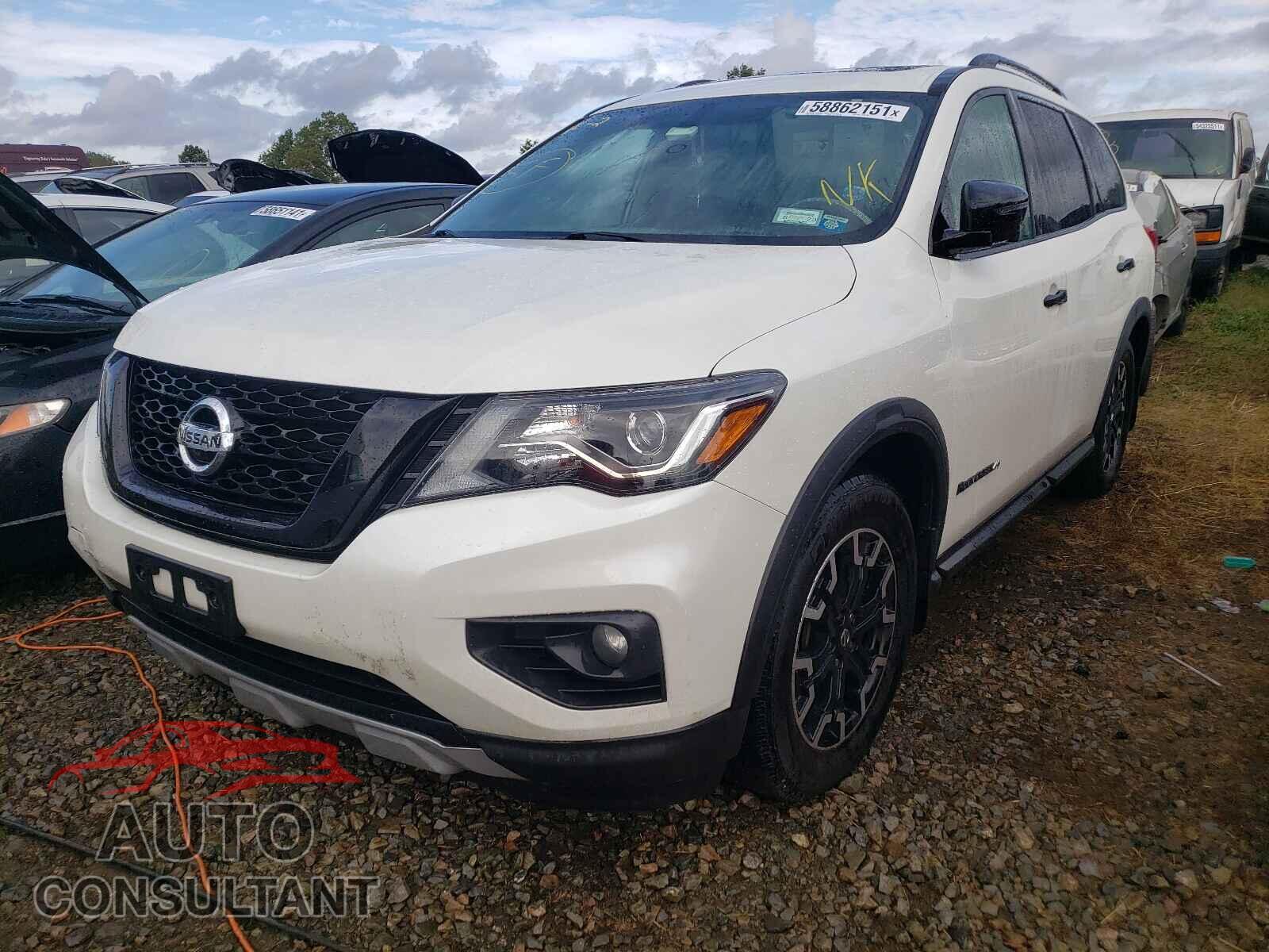 NISSAN PATHFINDER 2019 - 5N1DR2MM8KC632757