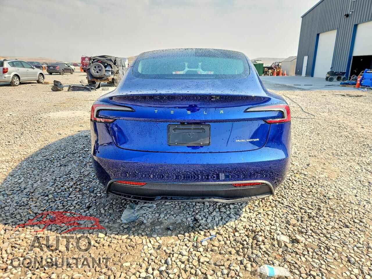 TESLA MODEL 3 2025 - 5YJ3E1EBXSF044509