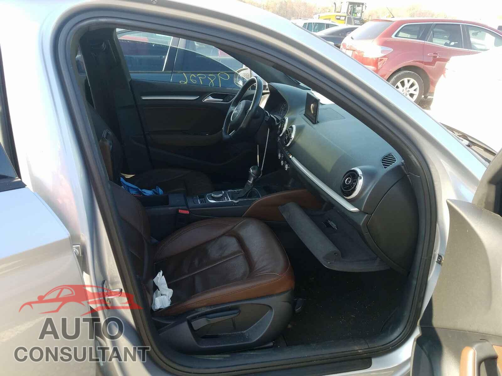 AUDI A3 2016 - WAUA7GFF2G1070640