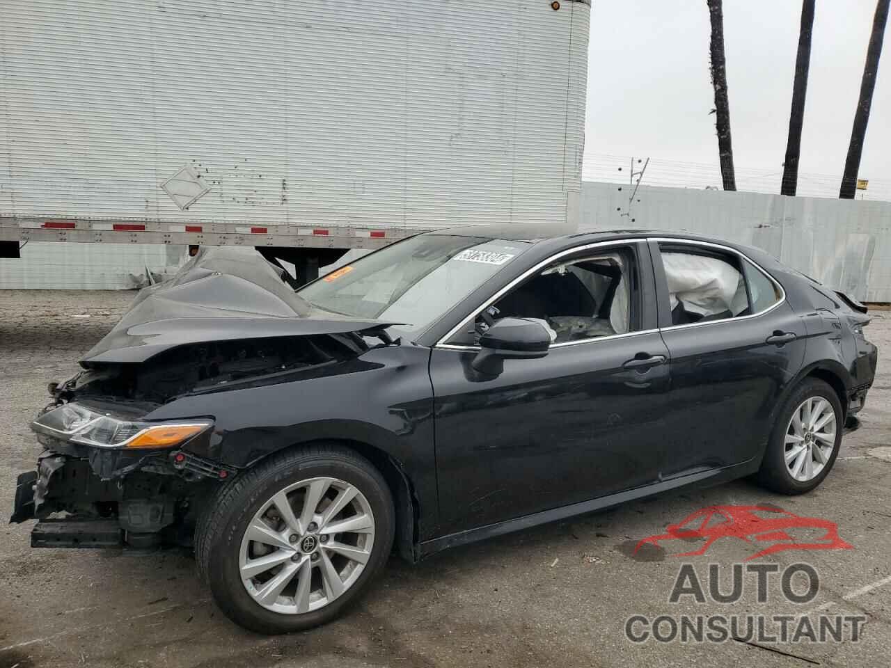 TOYOTA CAMRY 2022 - 4T1C11AK6NU690428