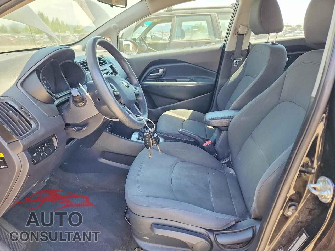 KIA RIO 2014 - KNADN4A35E6377007