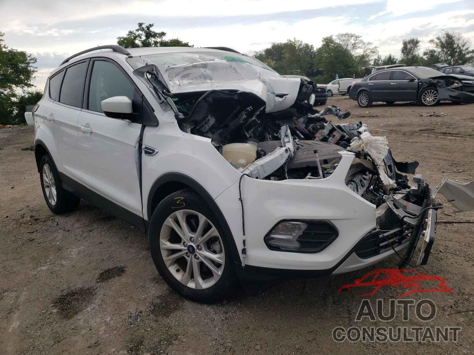 FORD ESCAPE 2018 - 1FMCU9GD0JUB98003