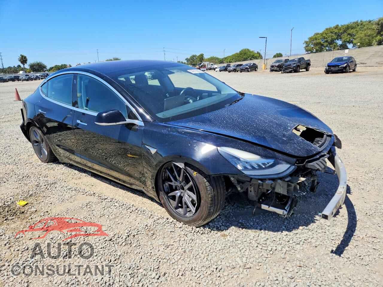 TESLA MODEL 3 2017 - 5YJ3E1EA6HF000569