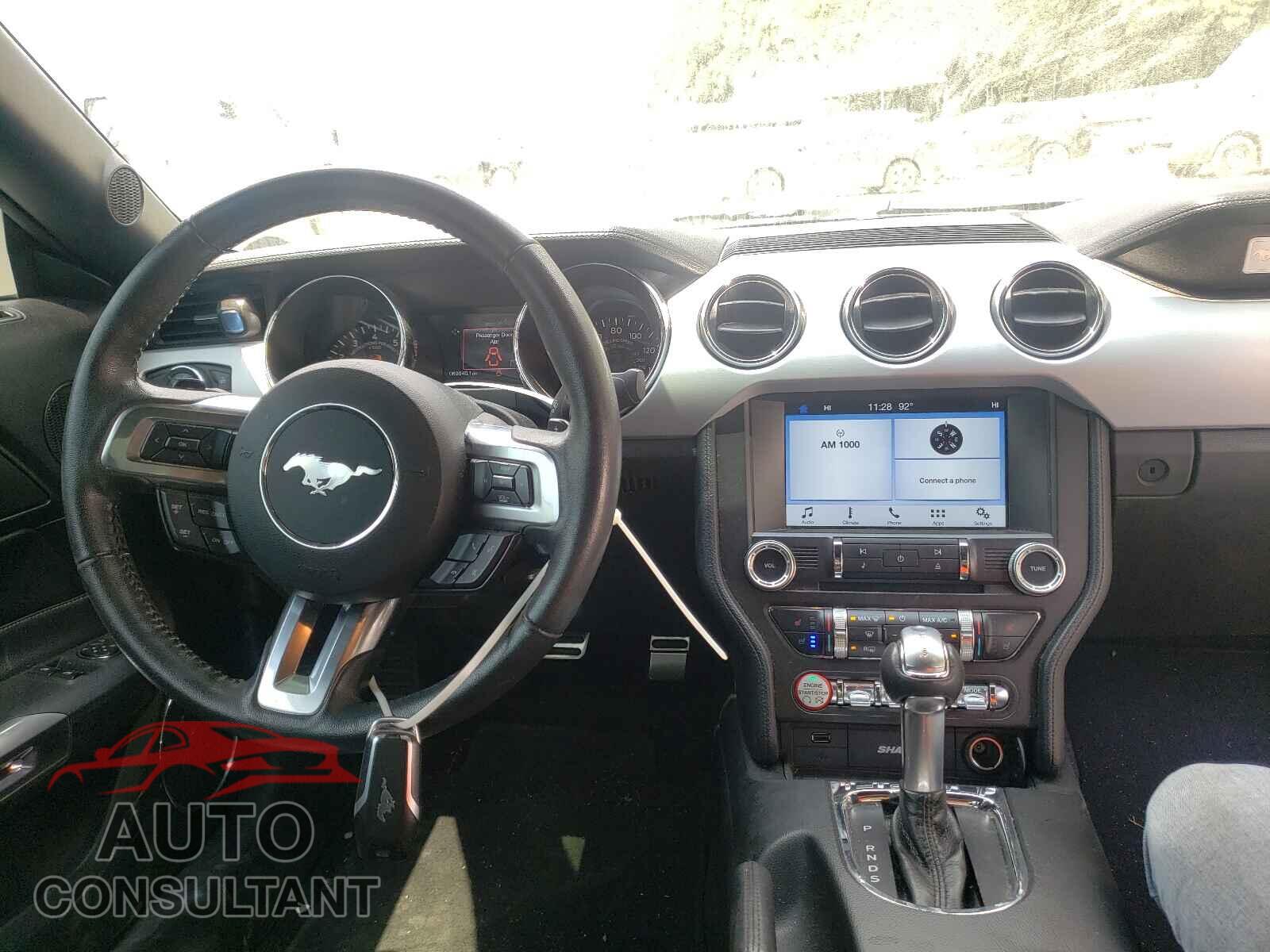 FORD MUSTANG 2017 - 1FA6P8TH7H5282762