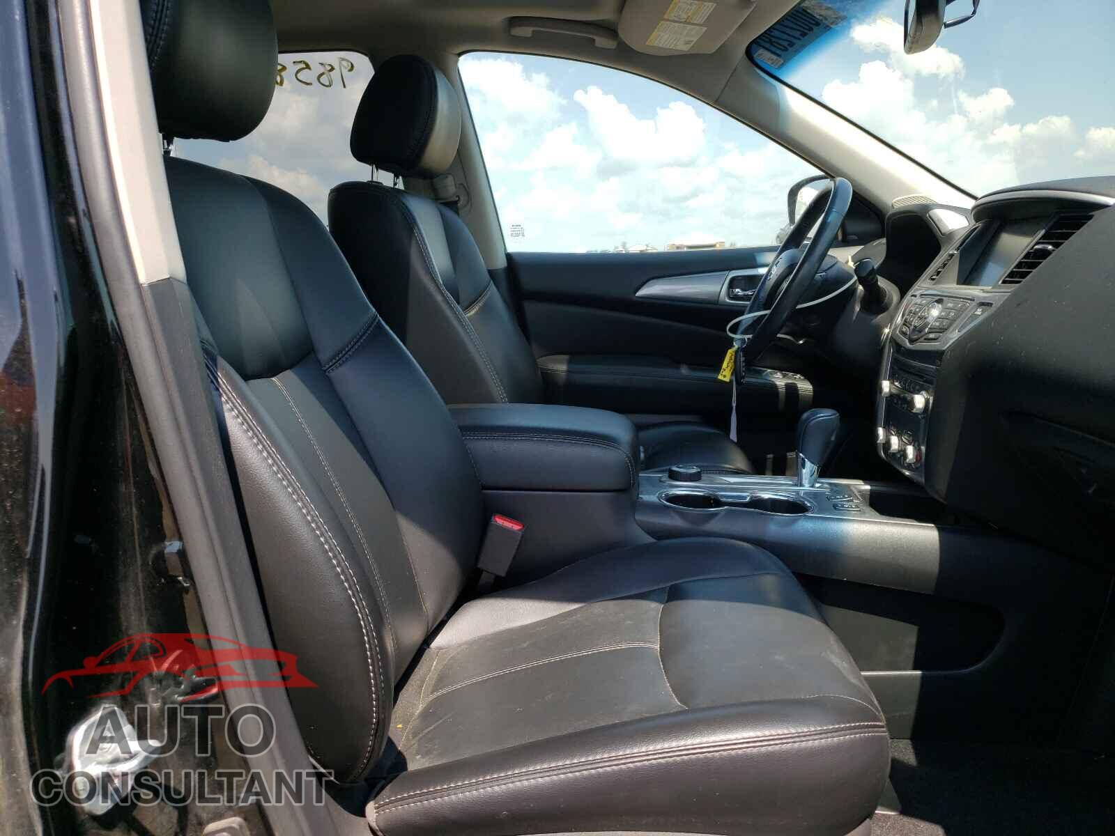 NISSAN PATHFINDER 2017 - 5N1DR2MM7HC630281