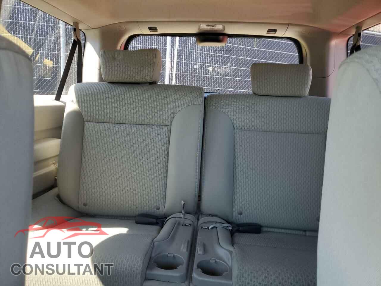 HONDA ELEMENT 2010 - 5J6YH2H72AL005123