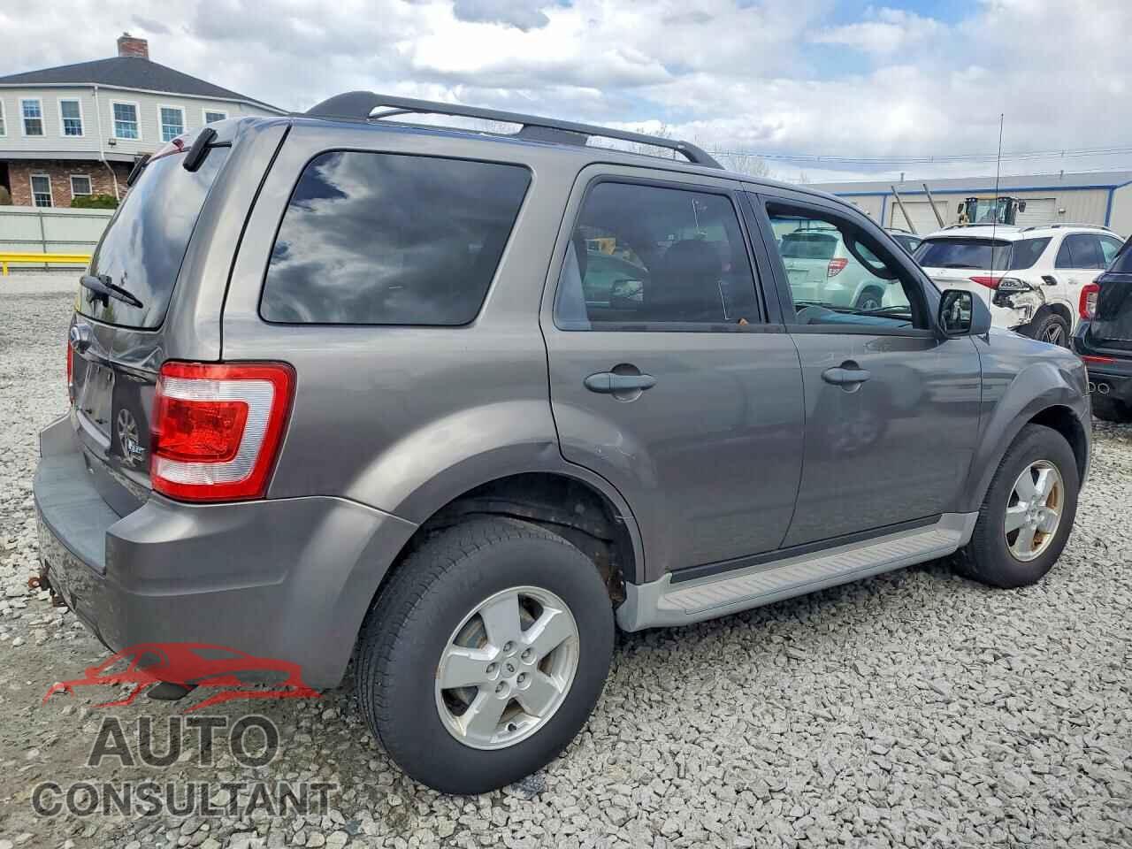 FORD ESCAPE 2010 - 1FMCU9DG8AKB61680