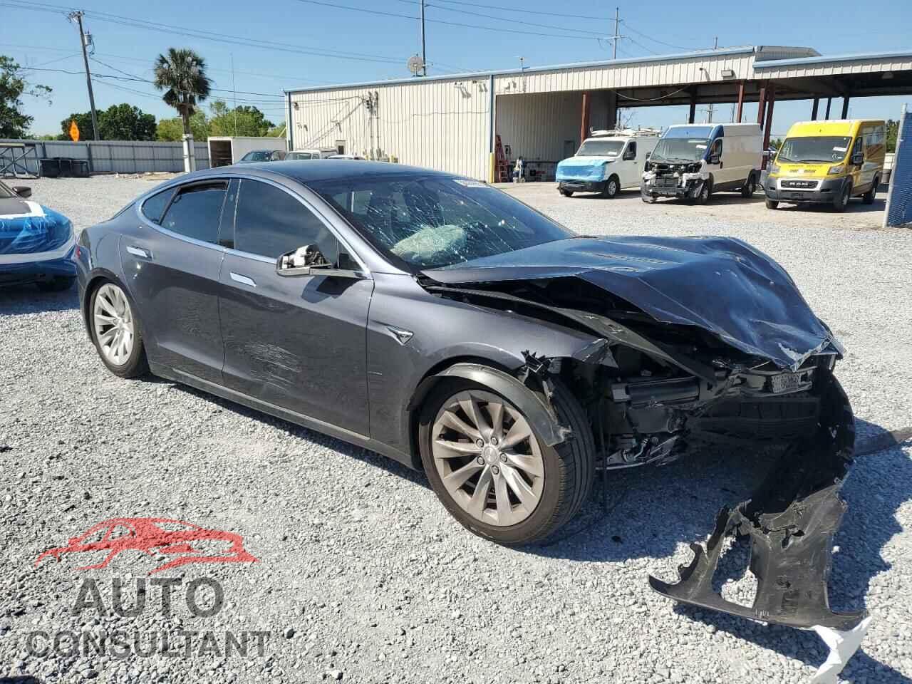 TESLA MODEL S 2018 - 5YJSA1E22JF243737