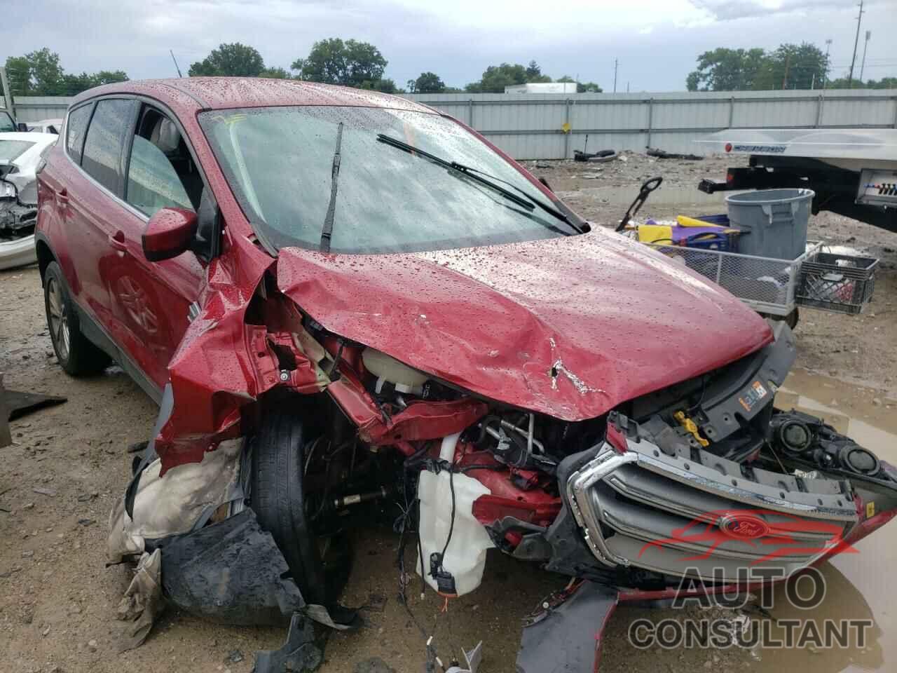 FORD ESCAPE 2017 - 1FMCU0GD8HUC21551