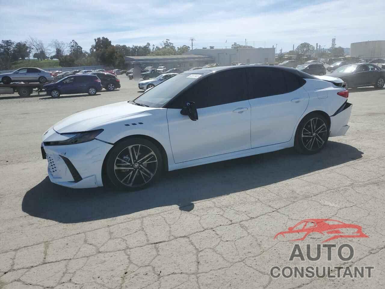 TOYOTA CAMRY 2025 - 4T1DAACK4SU049257