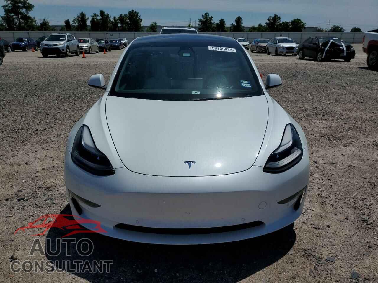 TESLA MODEL 3 2021 - 5YJ3E1EAXMF090674