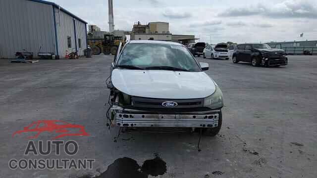 FORD FOCUS 2011 - 1FAHP3GN9BW196690