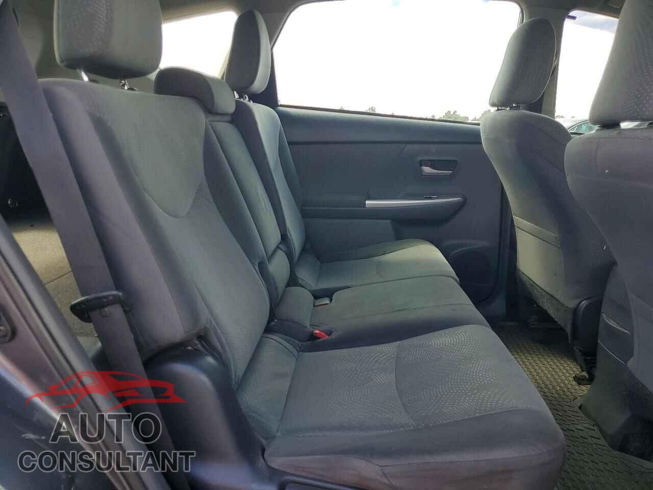 TOYOTA PRIUS 2014 - JTDZN3EU3E3320716