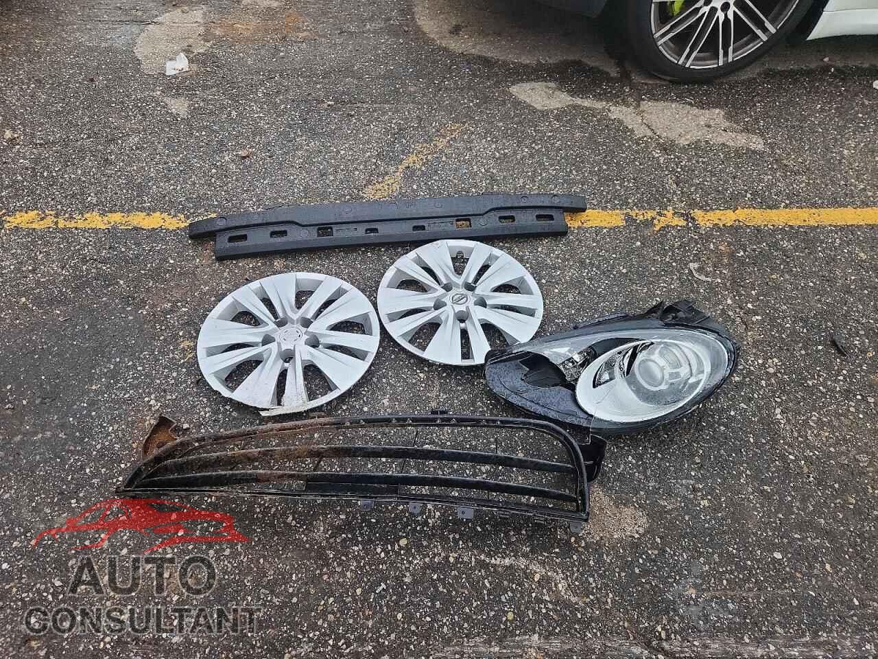 PORSCHE PANAMERA 2015 - WP0AD2A75FL041229