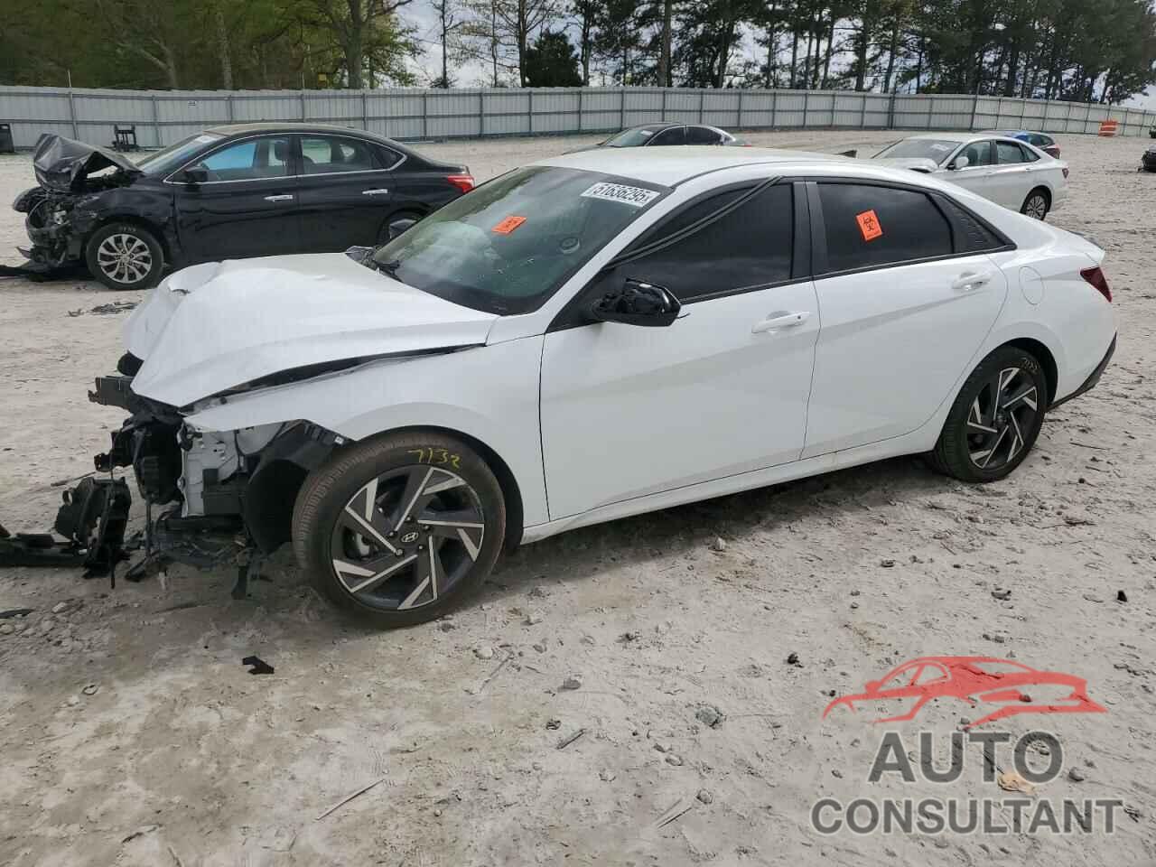 HYUNDAI ELANTRA 2025 - KMHLM4DG4SU927753