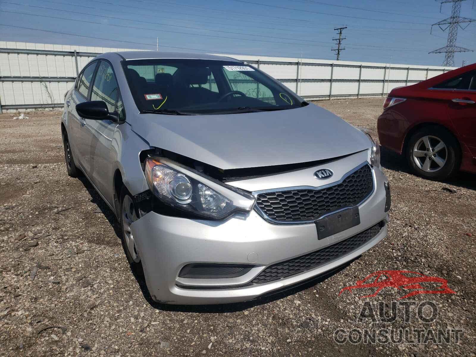 KIA FORTE 2016 - KNAFK4A60G5535452