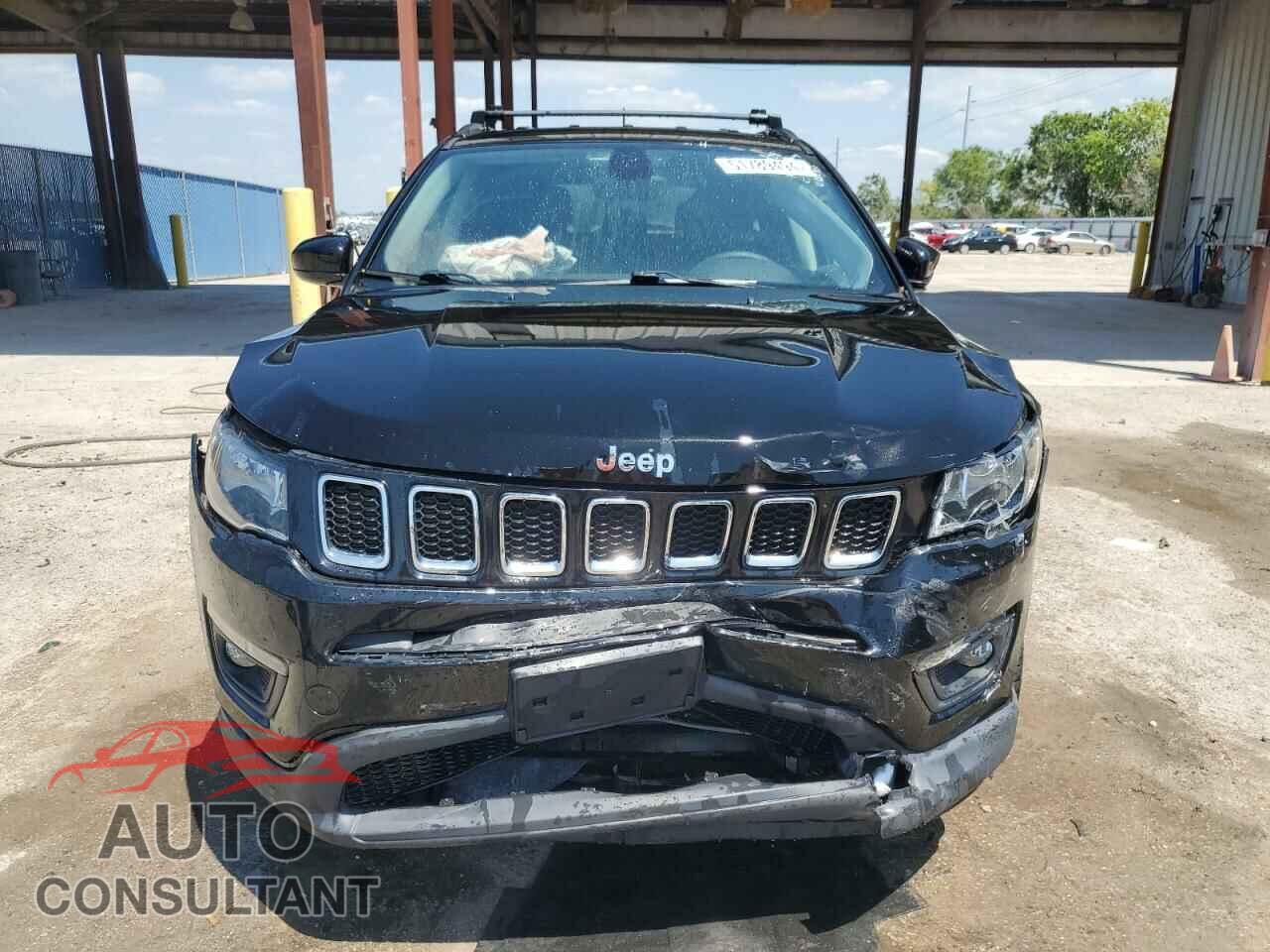JEEP COMPASS 2017 - 3C4NJDBB0HT680831