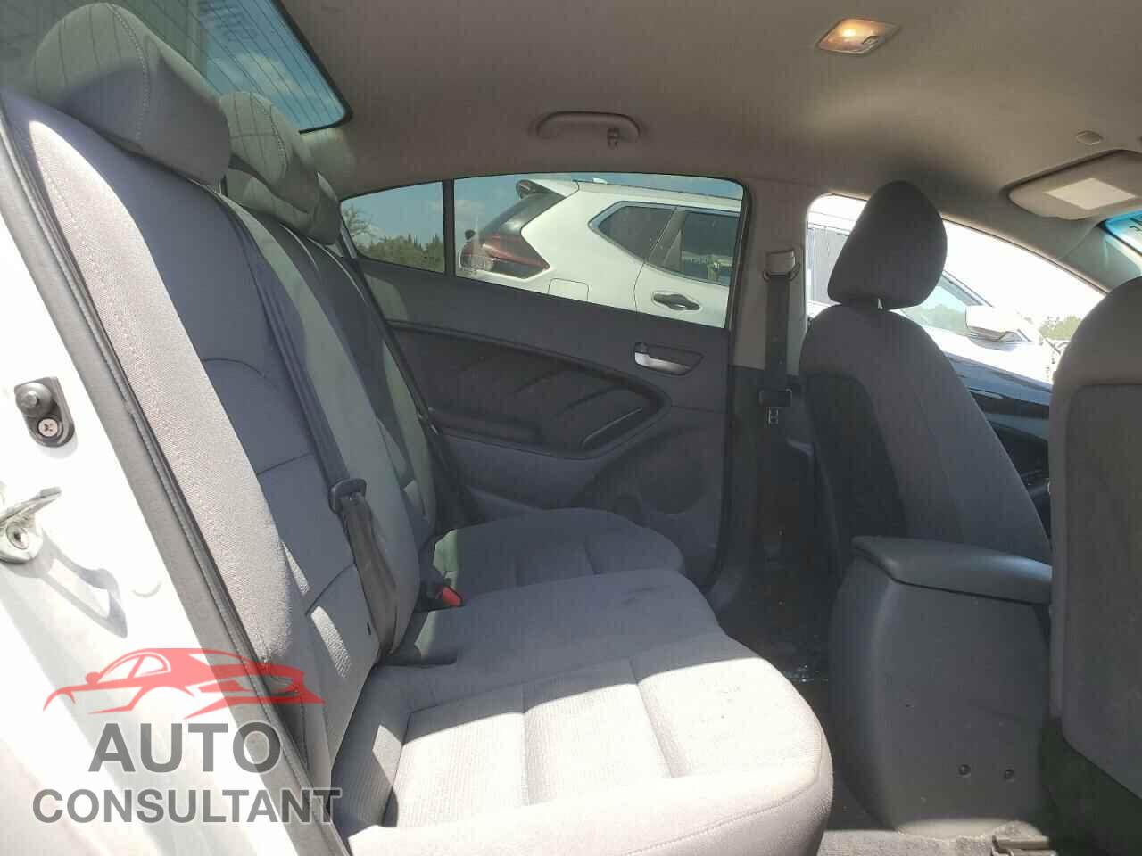 KIA FORTE 2017 - 3KPFK4A79HE105064
