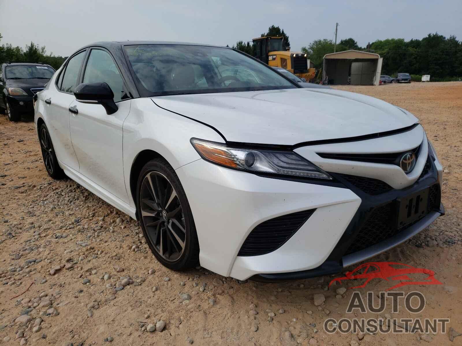 TOYOTA CAMRY 2019 - 4T1B61HK6KU220589