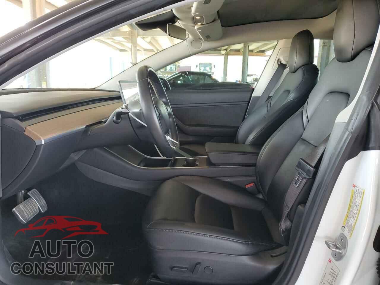 TESLA MODEL 3 2018 - 5YJ3E1EA1JF051967