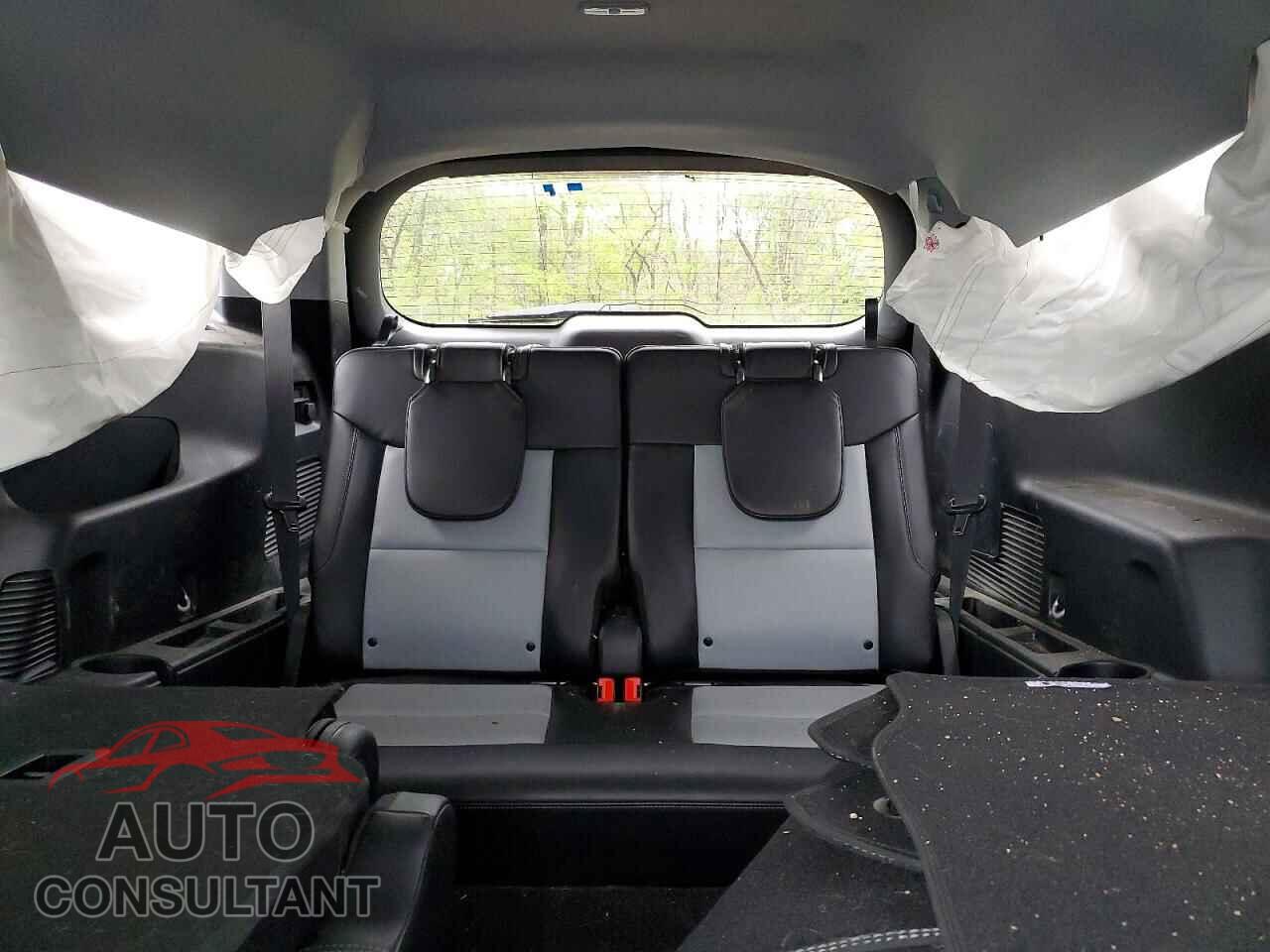 FORD EXPLORER 2023 - 1FMSK8DH2PGB94643