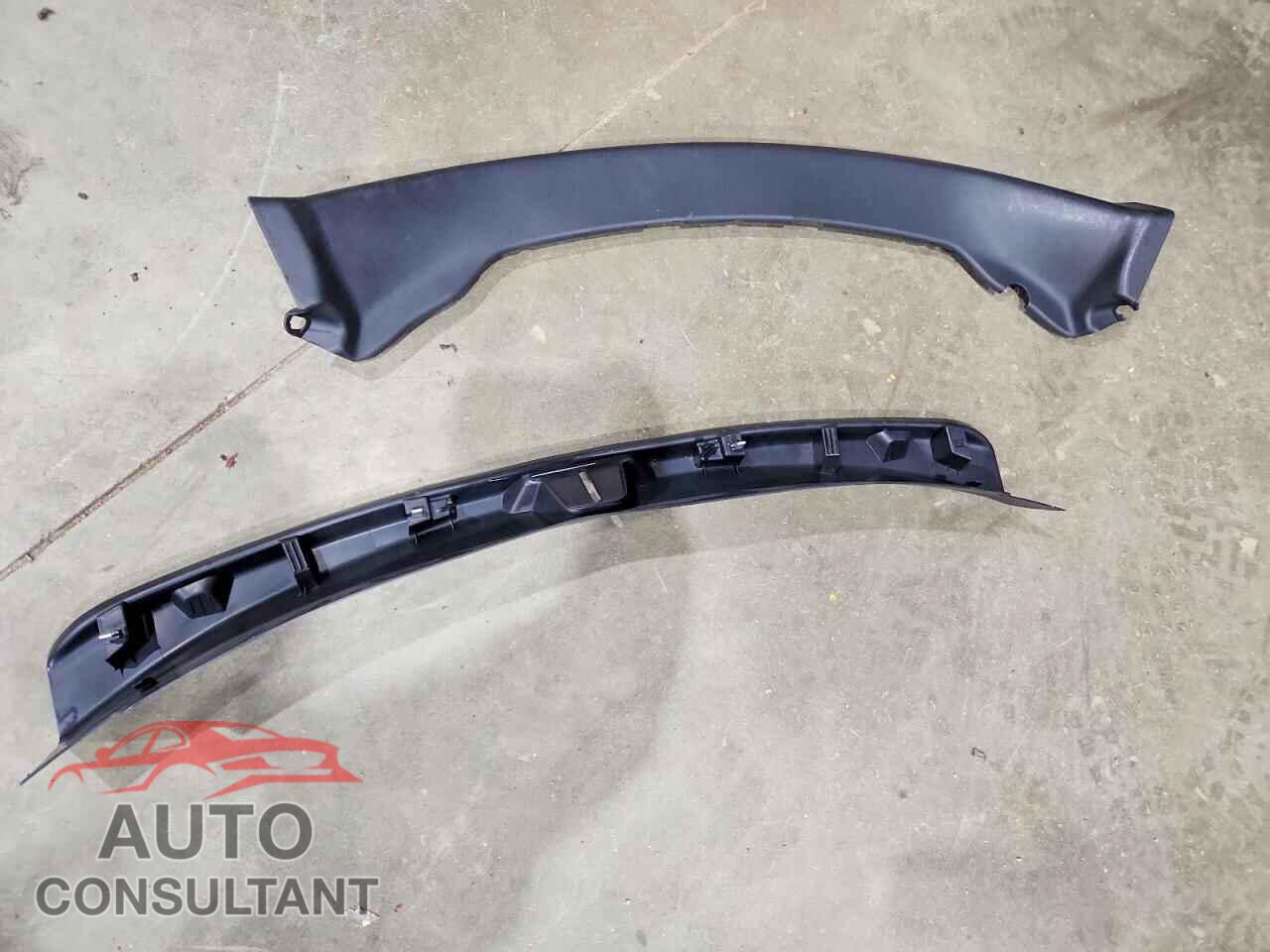 TESLA MODEL 3 2021 - 5YJ3E1EC7MF044608