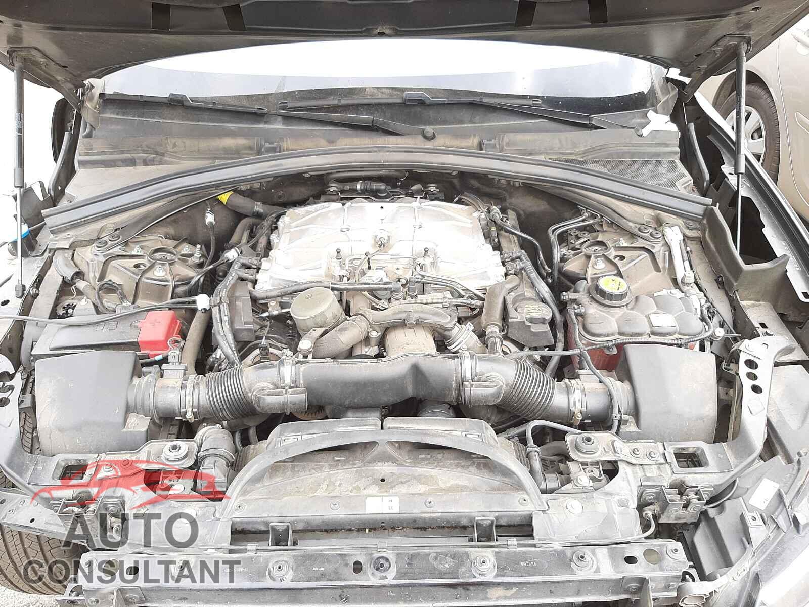 JAGUAR F-PACE 2017 - SADCJ2BV8HA047155