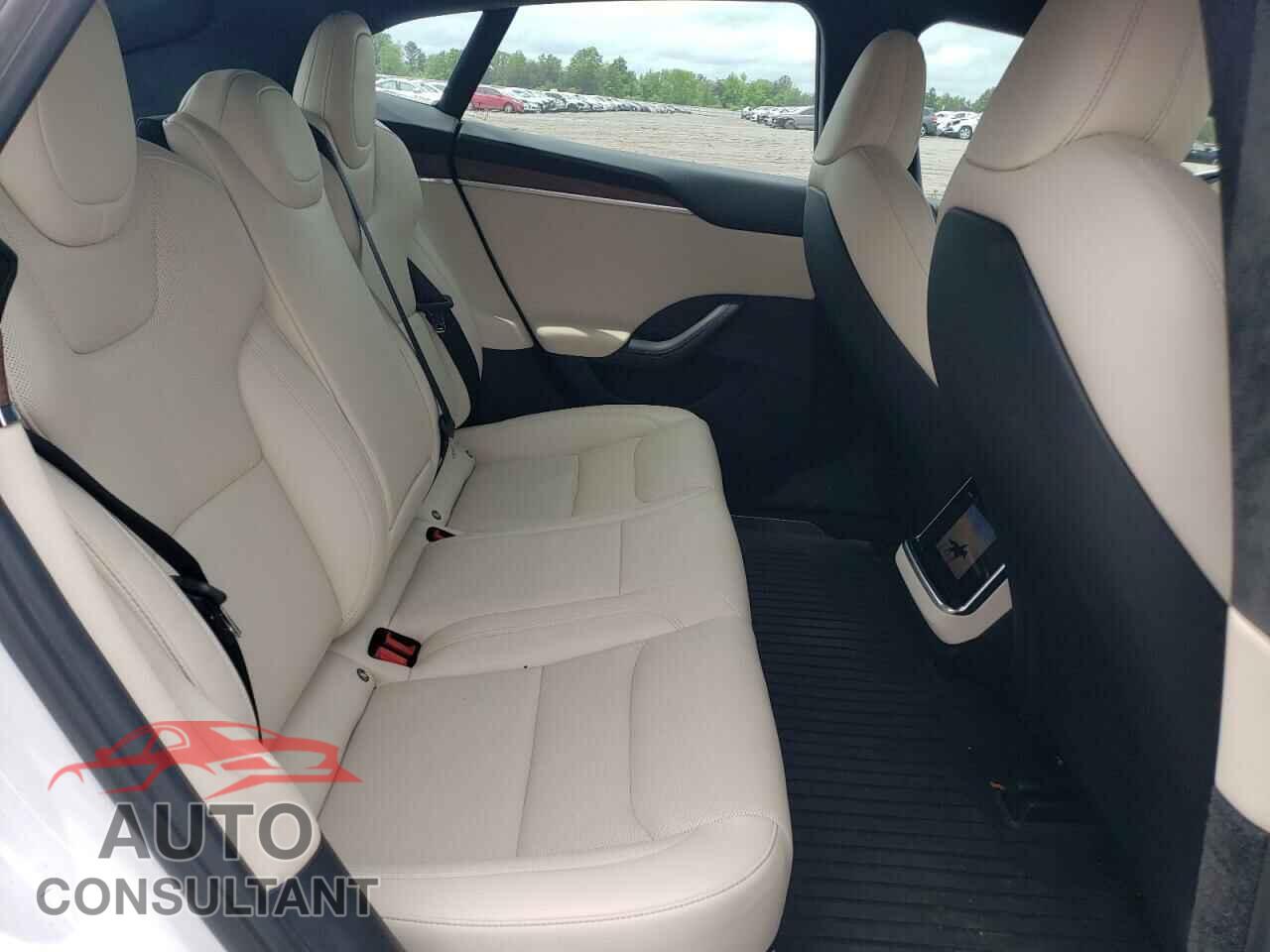 TESLA MODEL S 2022 - 5YJSA1E53NF471682