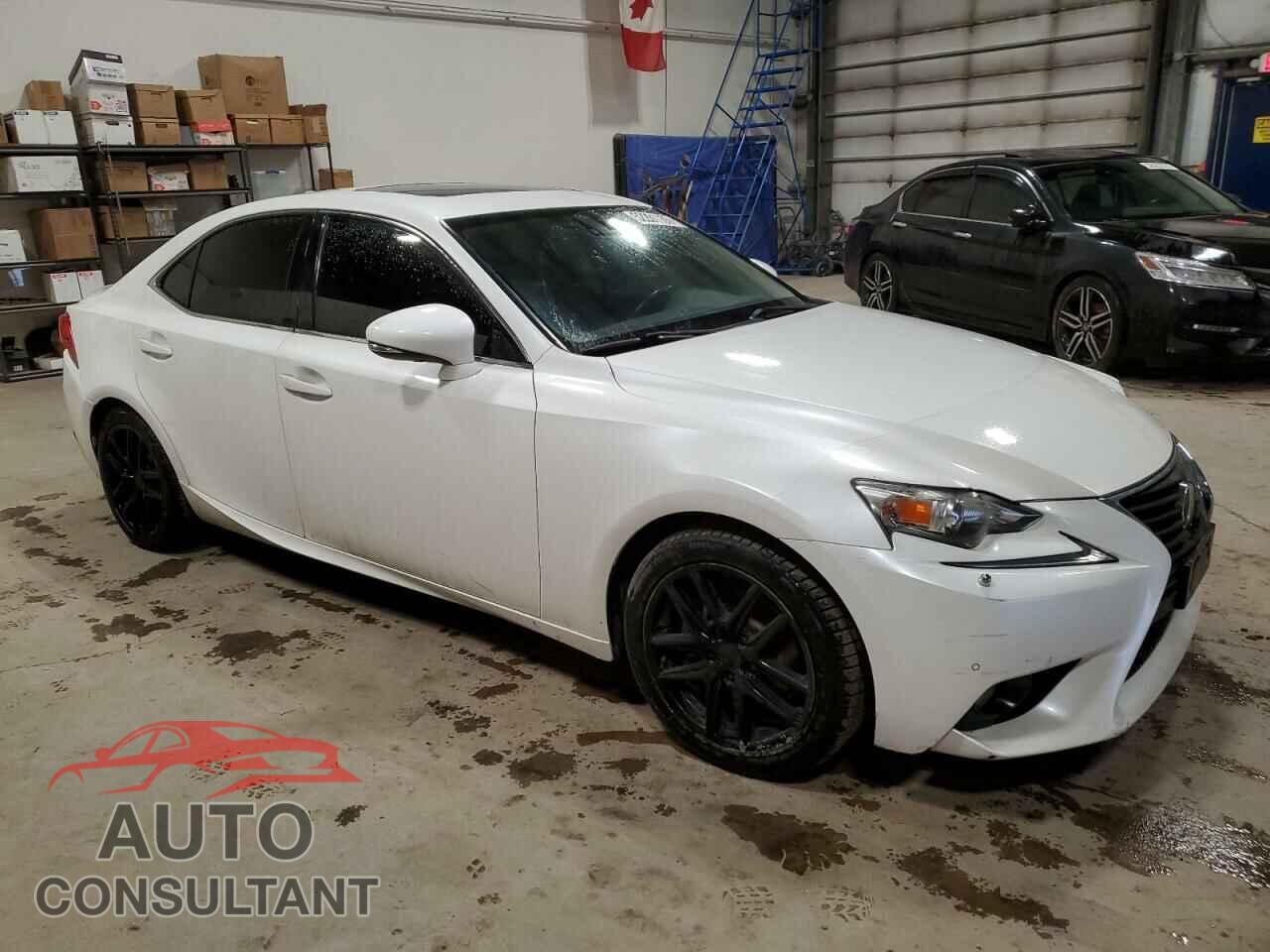 LEXUS IS 2014 - JTHCF1D27E5002656