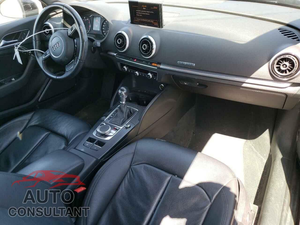 AUDI A3 2015 - WAU3FLFF6F1110043