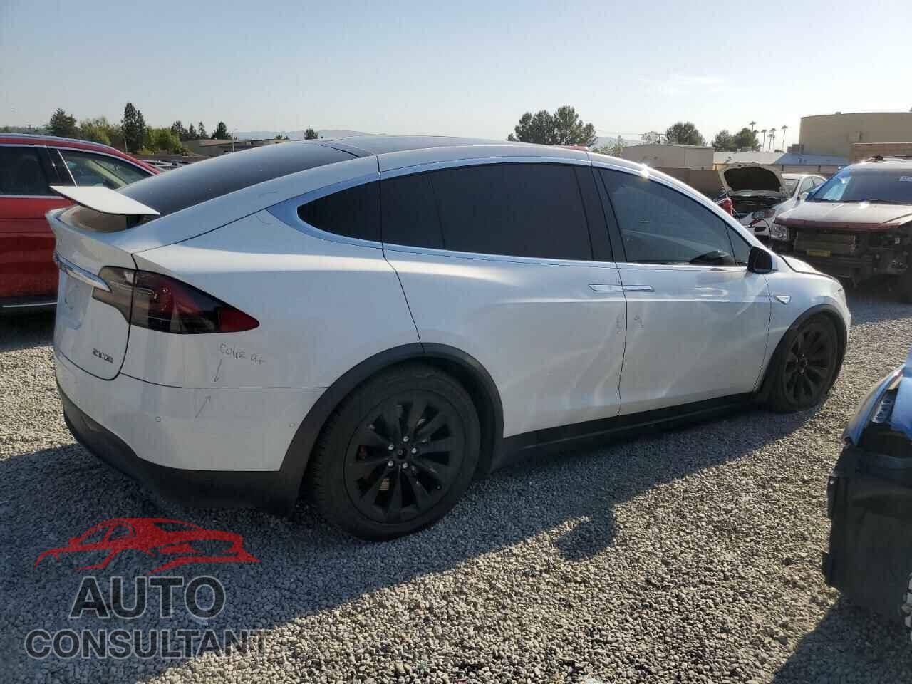 TESLA MODEL X 2016 - 5YJXCBE43GF019800