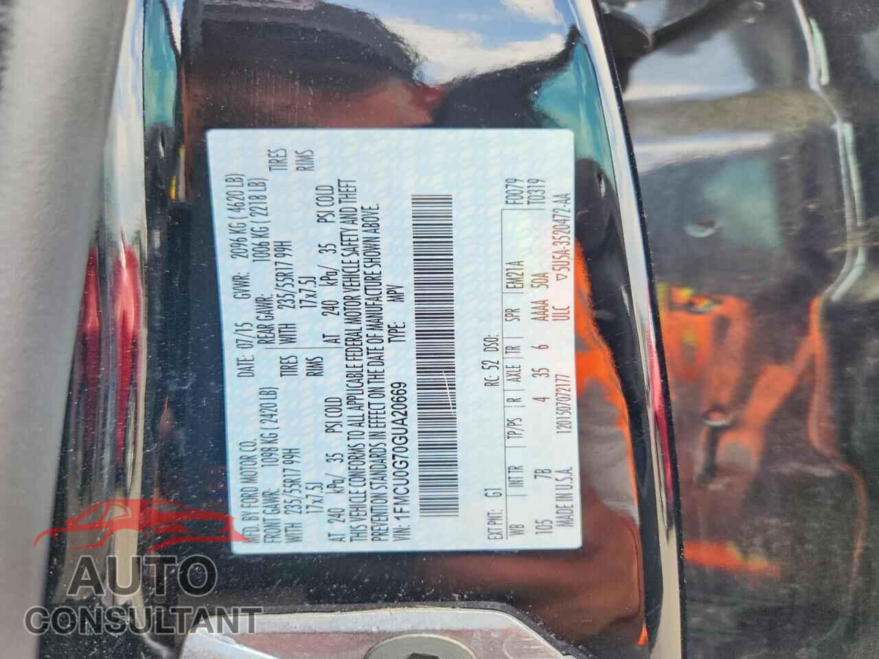 FORD ESCAPE 2016 - 1FMCU0G70GUA20669