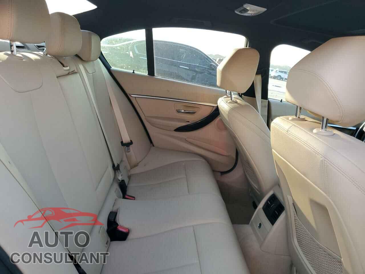 BMW 3 SERIES 2016 - WBA8E9G54GNU27993