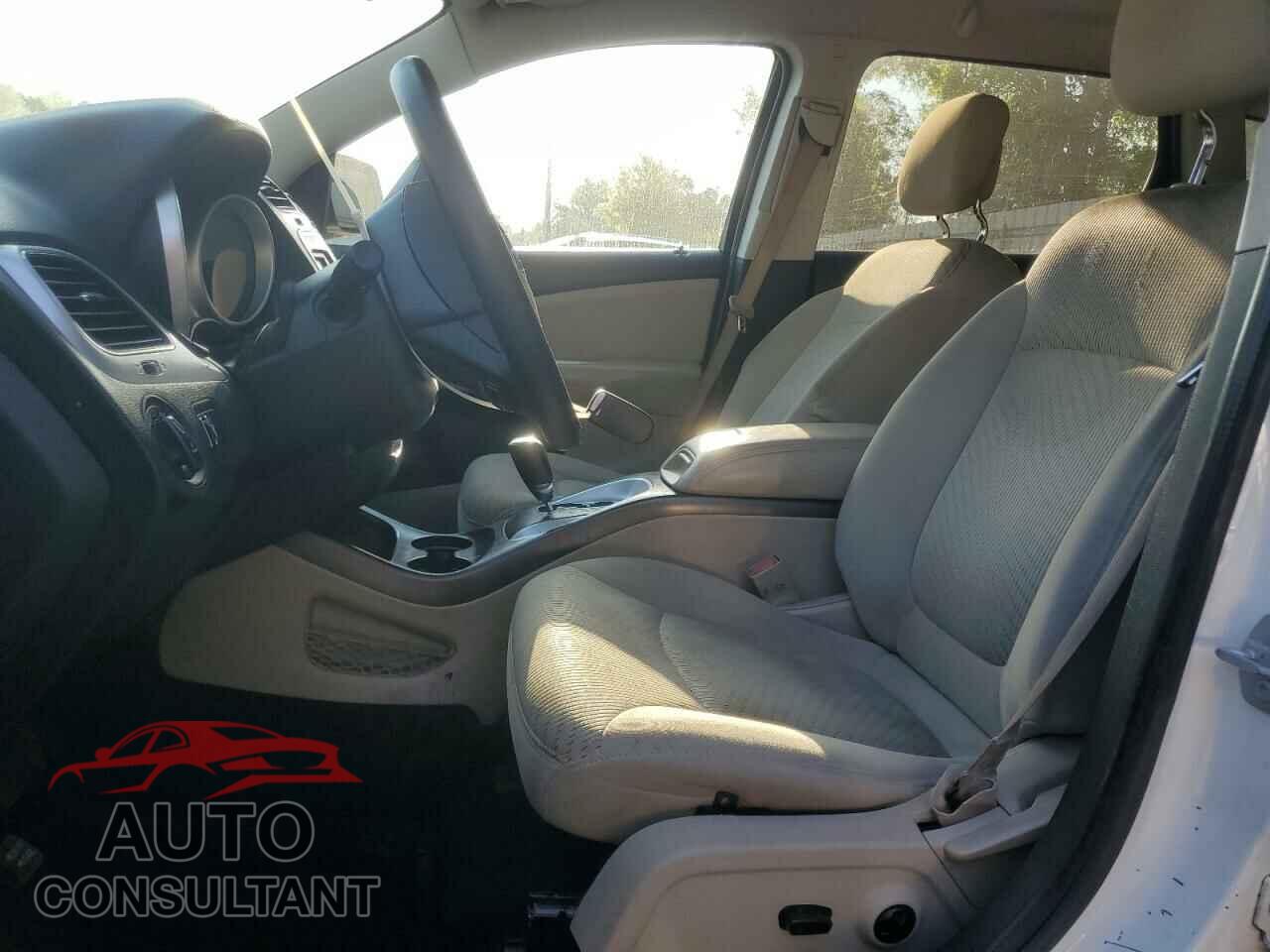 DODGE JOURNEY 2017 - 3C4PDCBG8HT576240