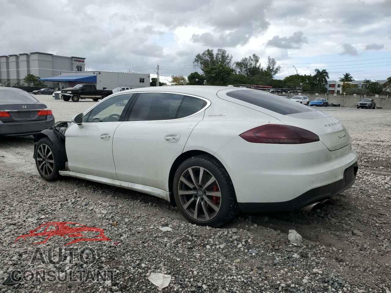 PORSCHE PANAMERA 2015 - WP0BB2A71FL060029