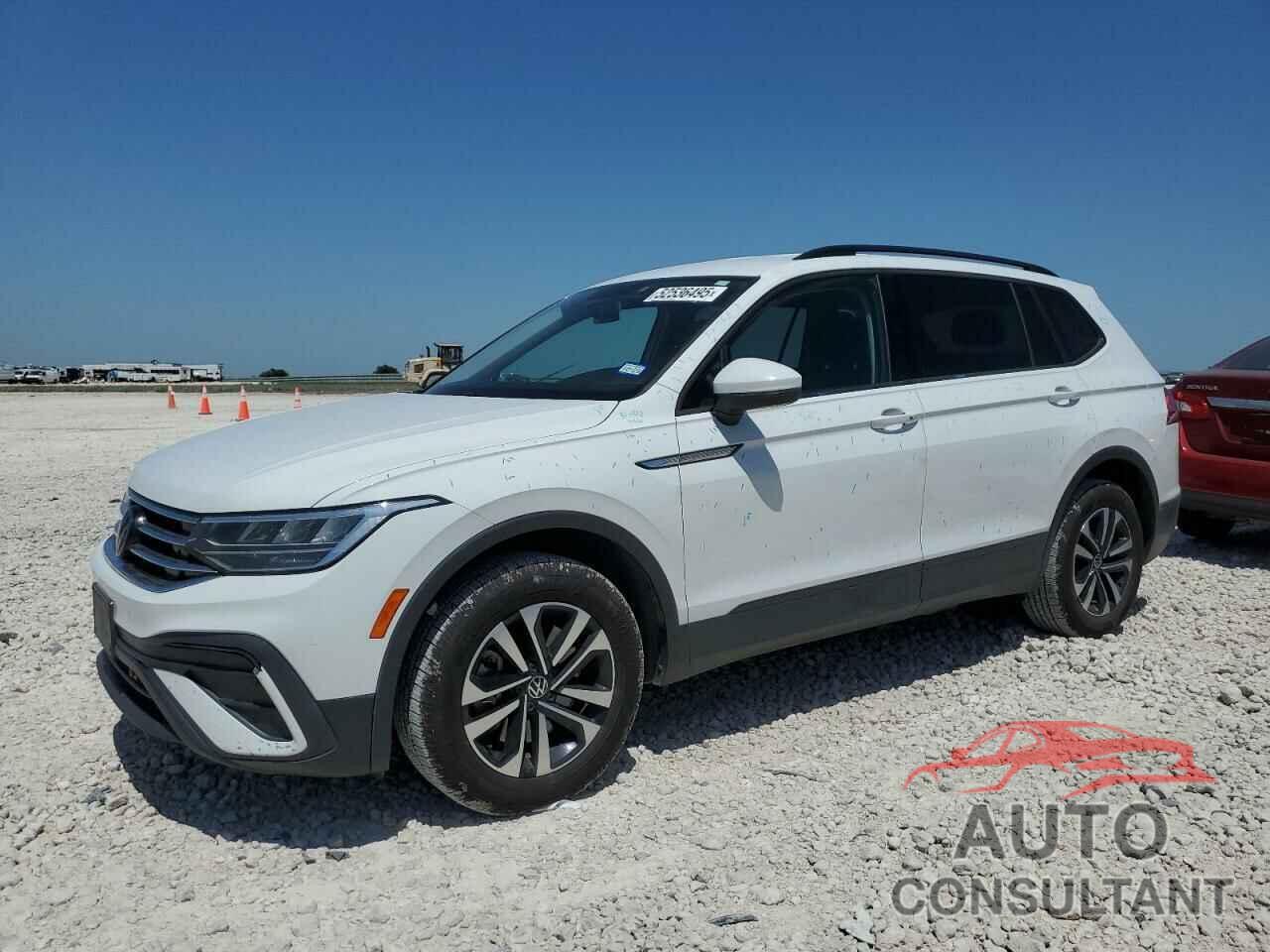VOLKSWAGEN TIGUAN 2022 - 3VV1B7AXXNM011256