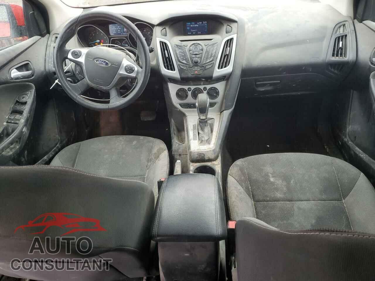 FORD FOCUS 2014 - 1FADP3K22EL167825
