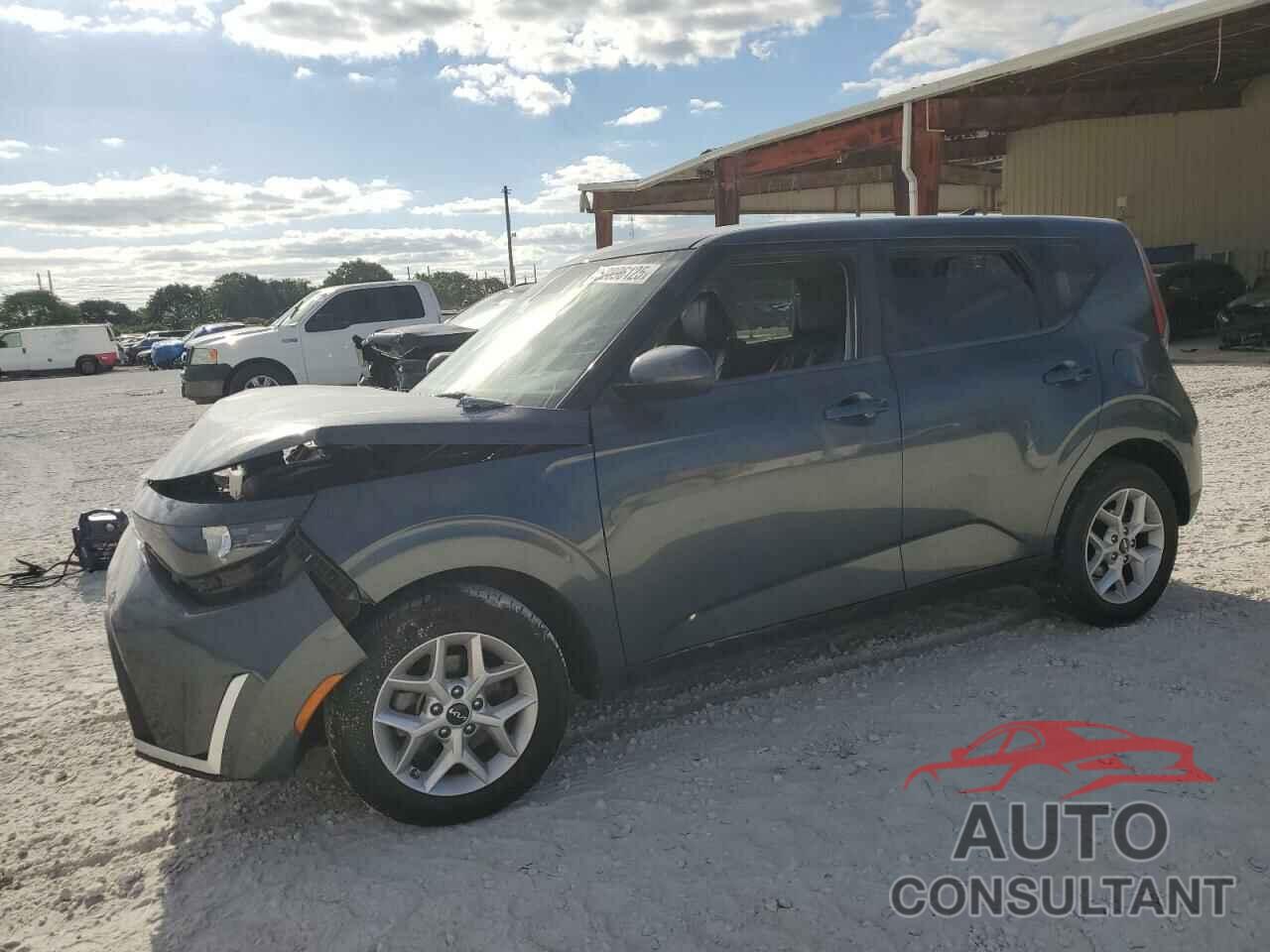 KIA SOUL 2023 - KNDJ23AU4P7192316