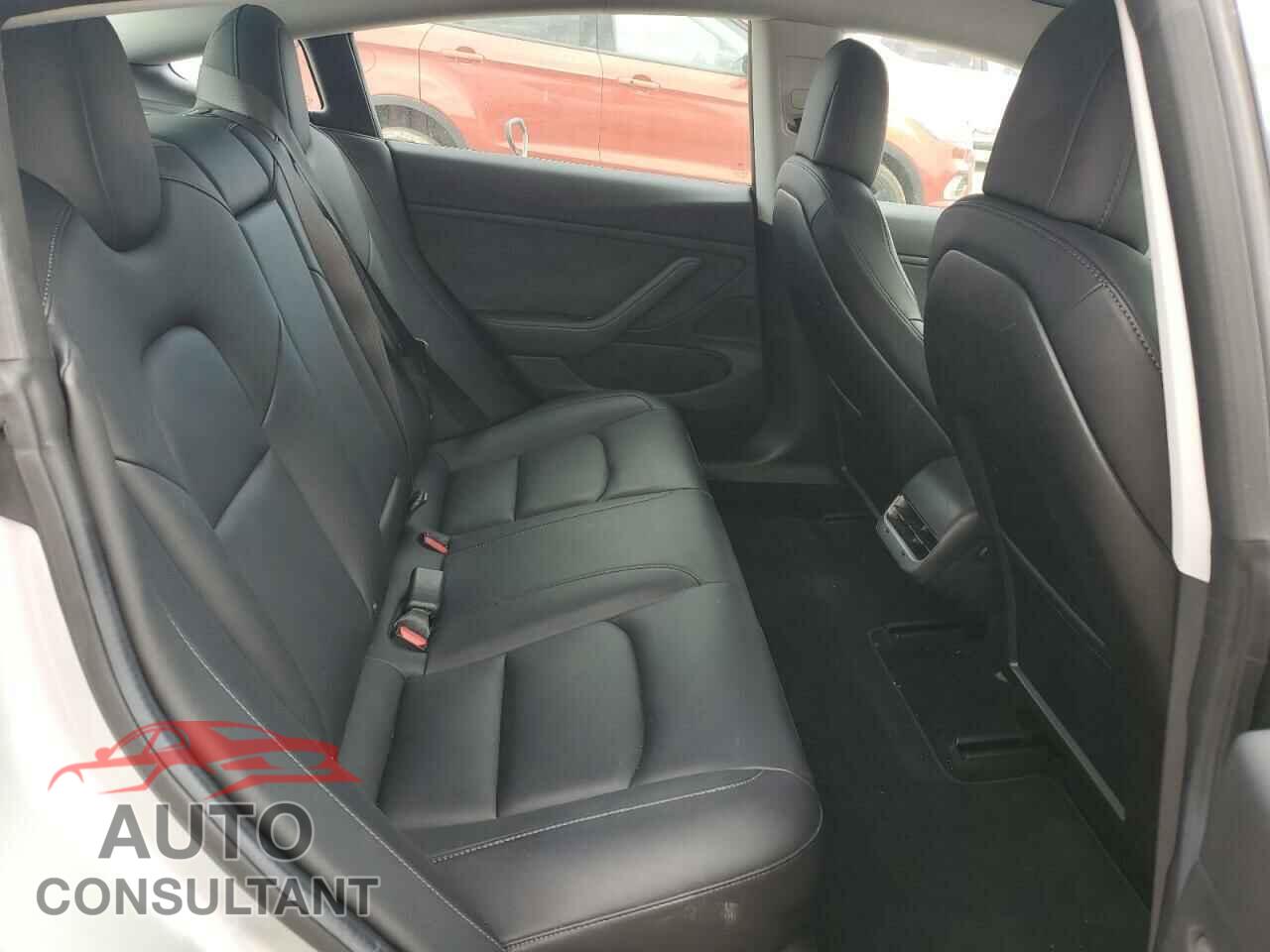 TESLA MODEL 3 2018 - 5YJ3E1EB5JF087606