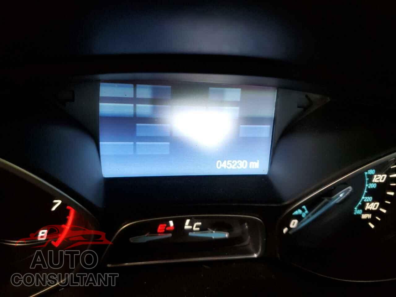 FORD FOCUS 2014 - 1FADP3F25EL386577