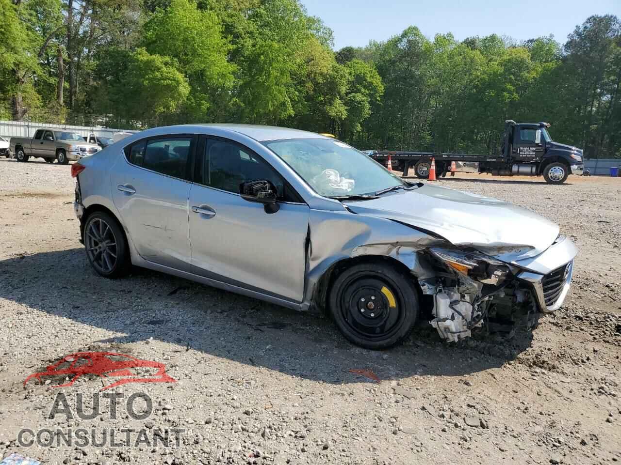 MAZDA 3 2018 - 3MZBN1V36JM242547