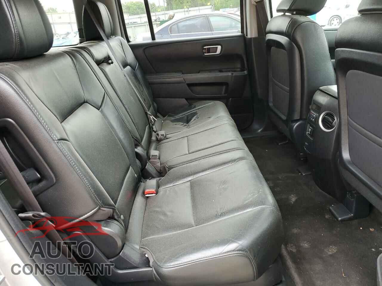 HONDA PILOT 2012 - 5FNYF4H59CB035103